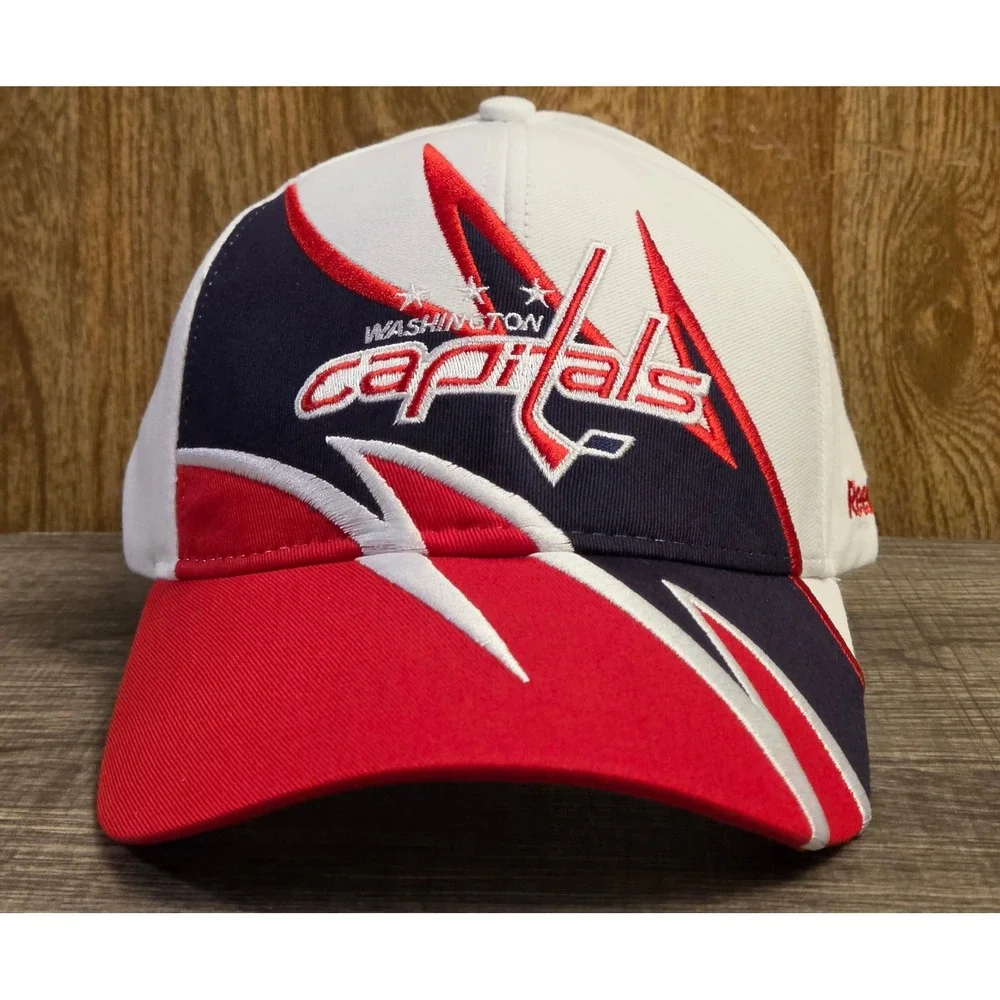NWOT Washington Capitals Reebok Spike Shockwave Strapback Cap Hat